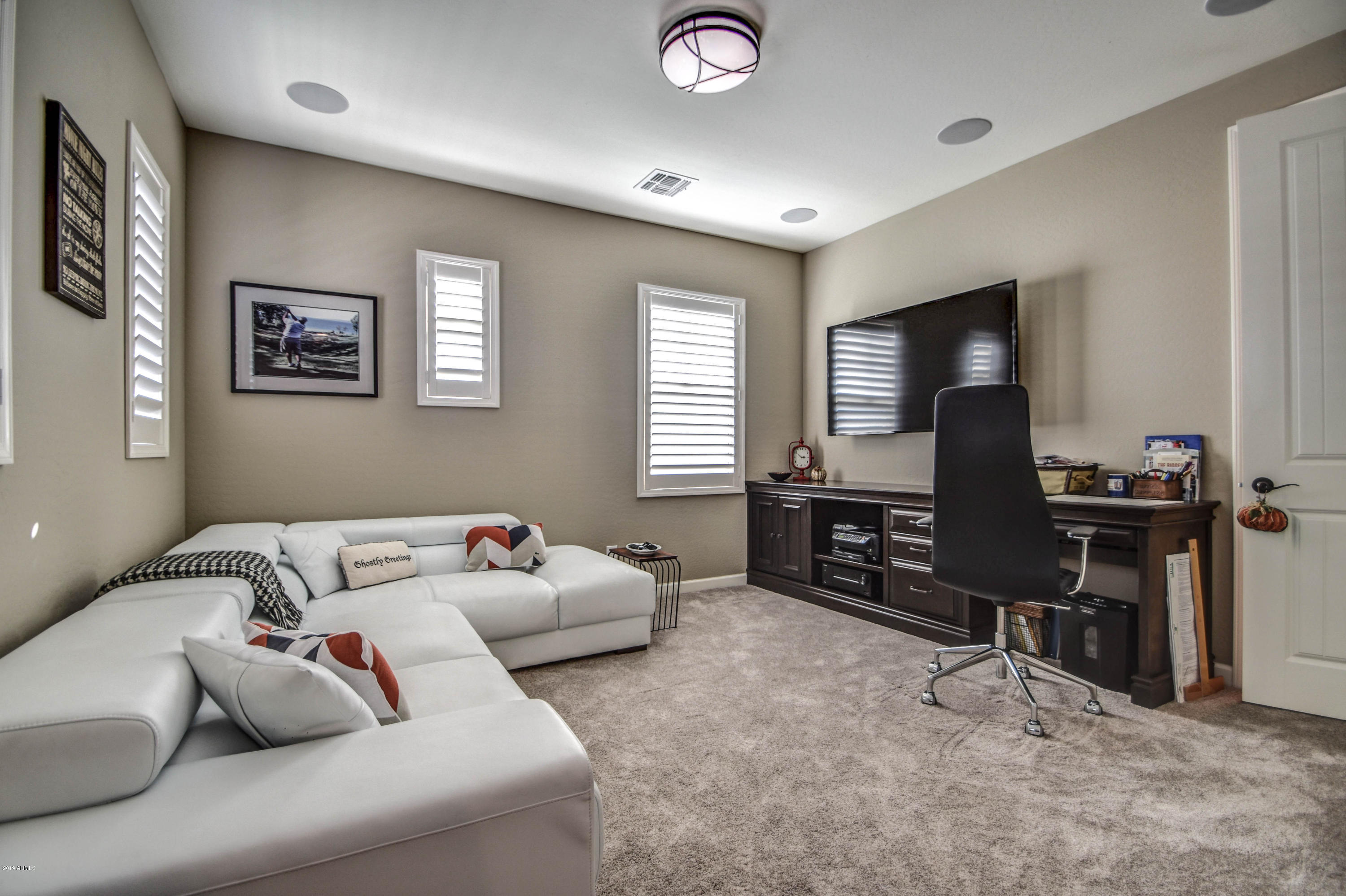 922 West Yellowstone Way Chandler, AZ 85248 - Photo 44 of 79 LOFT 1