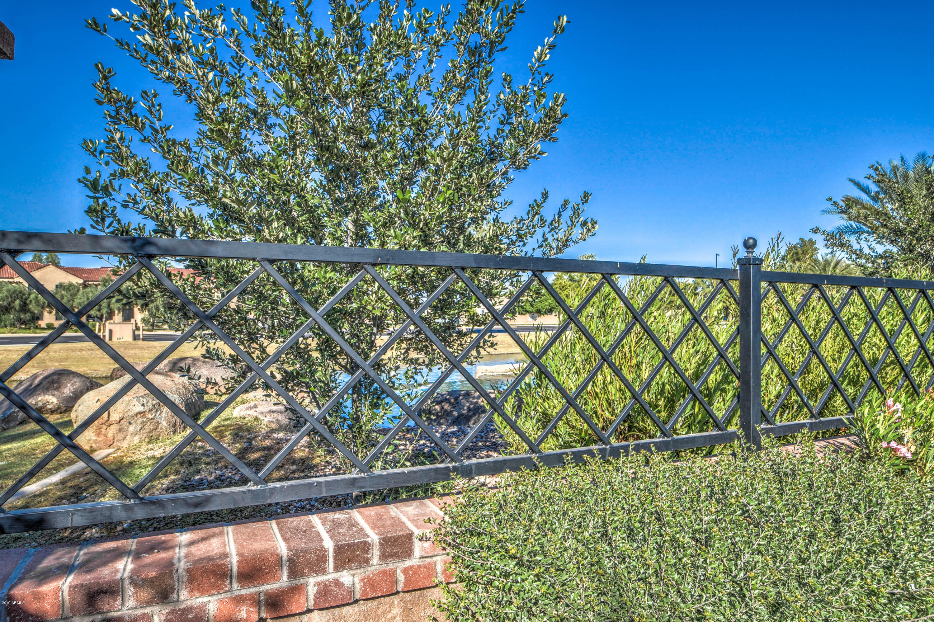 922 West Yellowstone Way Chandler, AZ 85248 - Photo 60 of 79 REAR 6