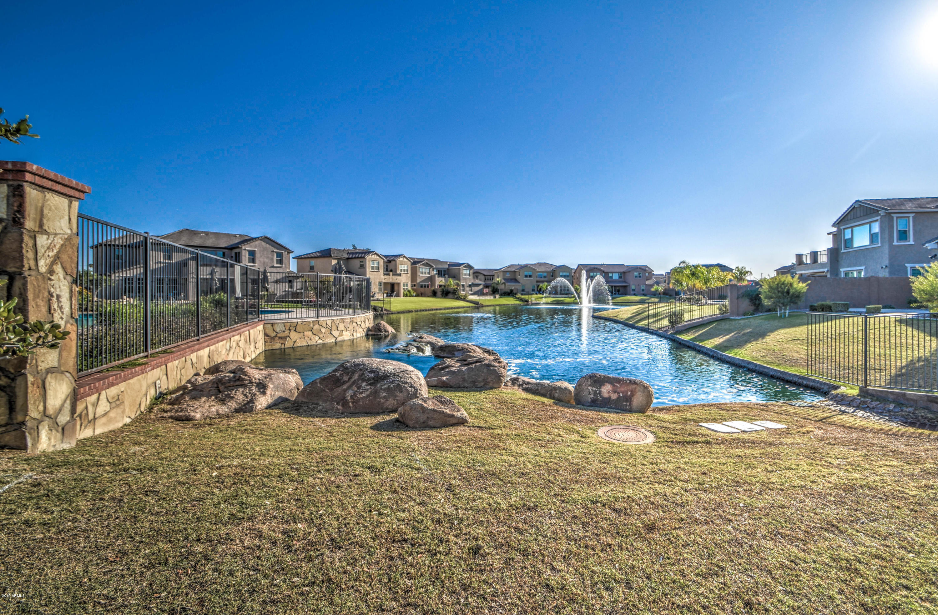 922 West Yellowstone Way Chandler, AZ 85248 - Photo 73 of 79 COMMUNITY 1