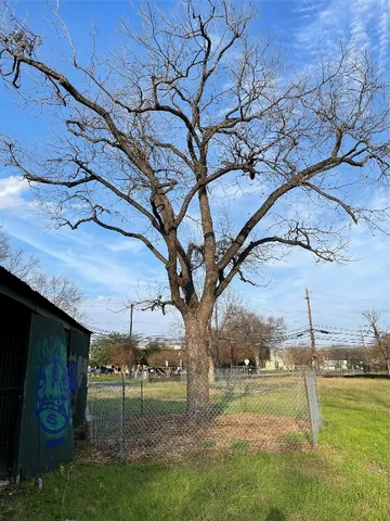 a view of yard with an outdoor space