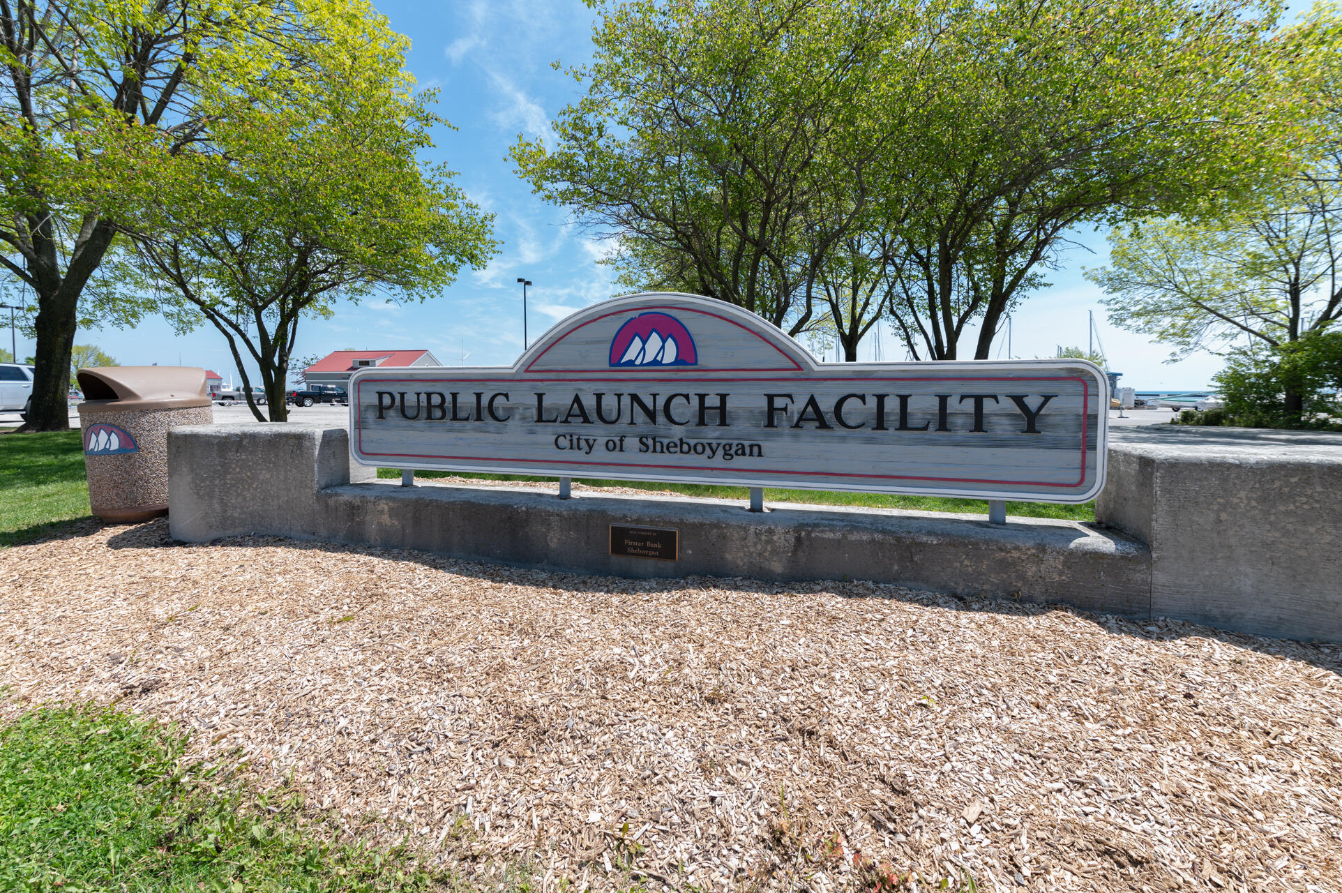 433 Niagara Avenue Sheboygan, WI 53081 - Photo 59 of 70 Walk to the Marina