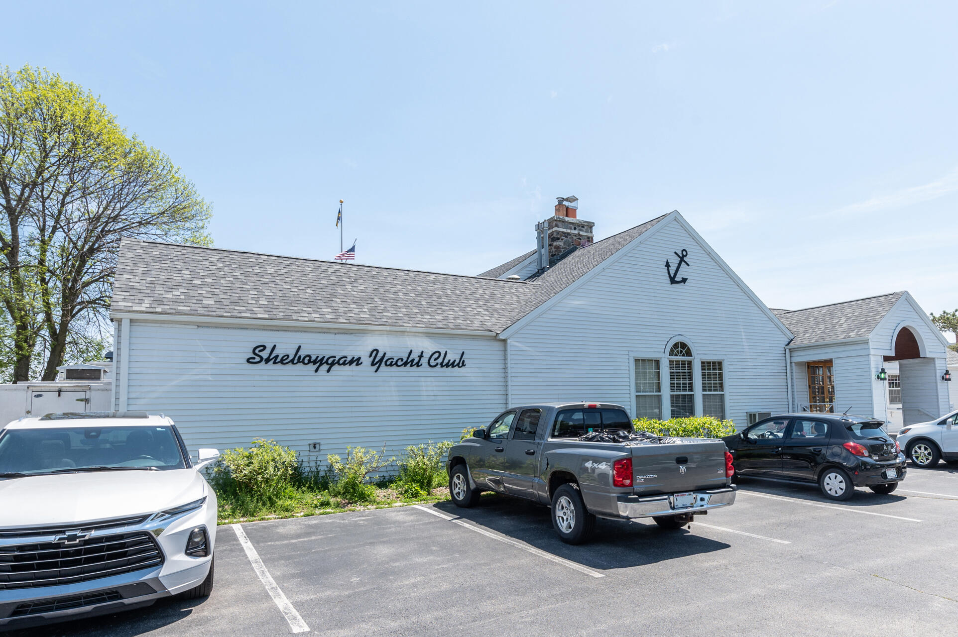 433 Niagara Avenue Sheboygan, WI 53081 - Photo 60 of 70 Walk to the Yacht Club