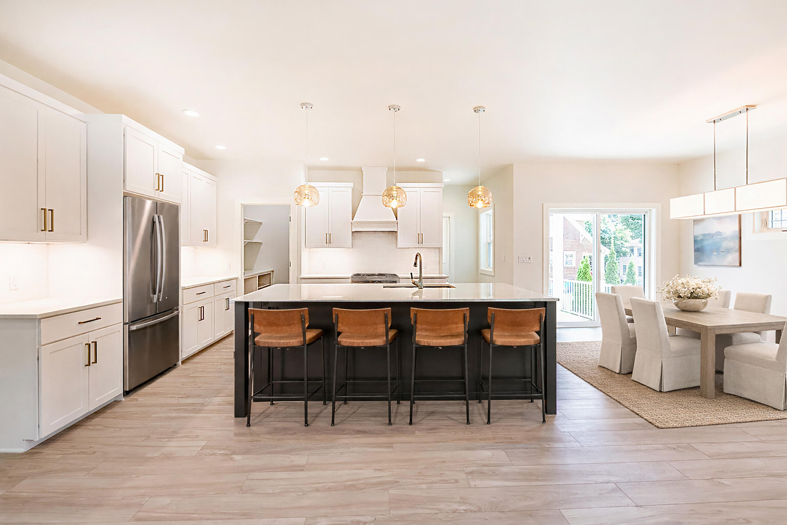 433 Niagara Avenue Sheboygan, WI 53081 - Photo 7 of 70 Kitchen and Dining Room - Virtually Staged.