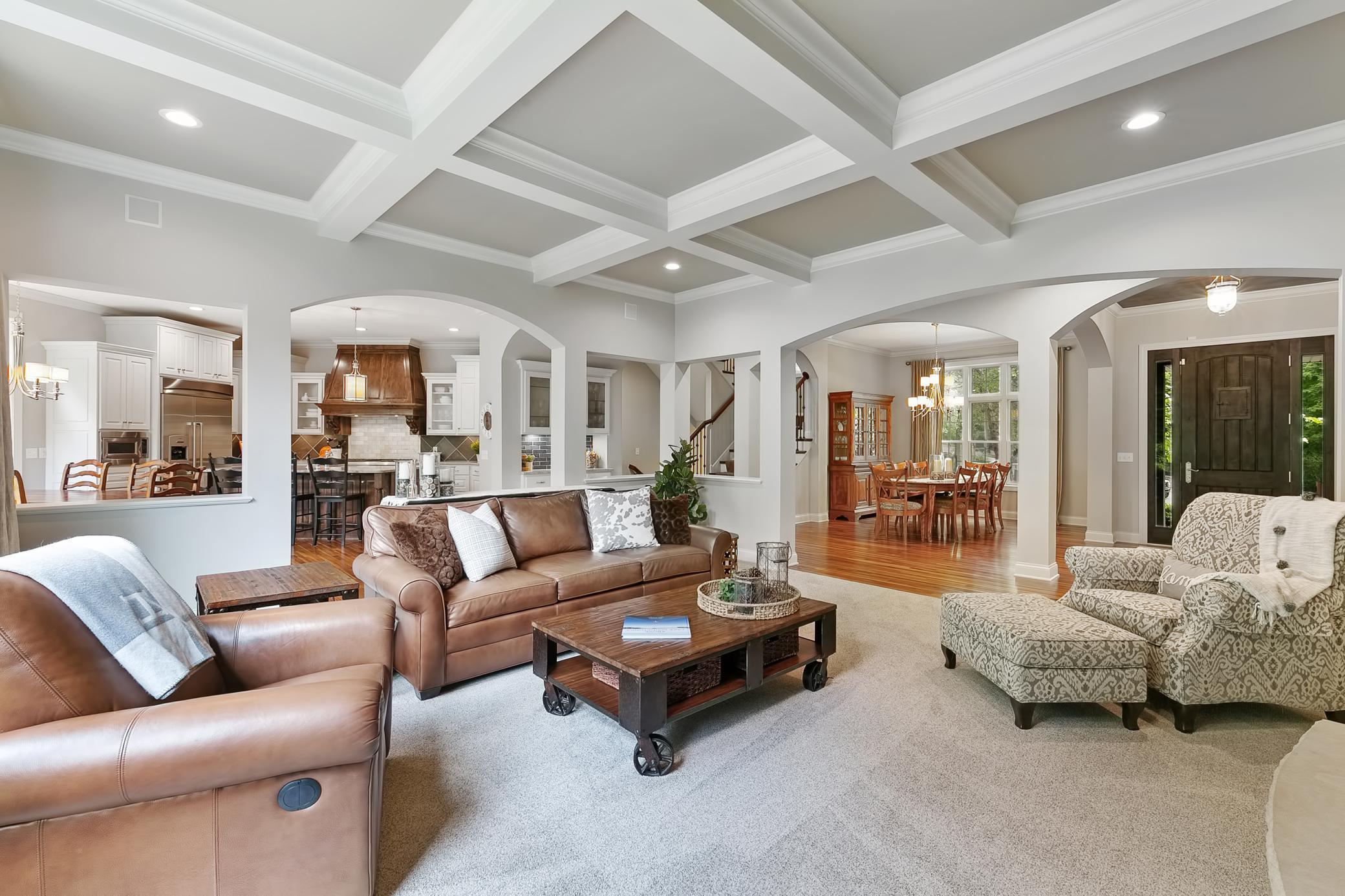 4834 Timber Ridge Circle Minnetonka, MN 55345 - Photo 3 of 37 Gallery Image 3