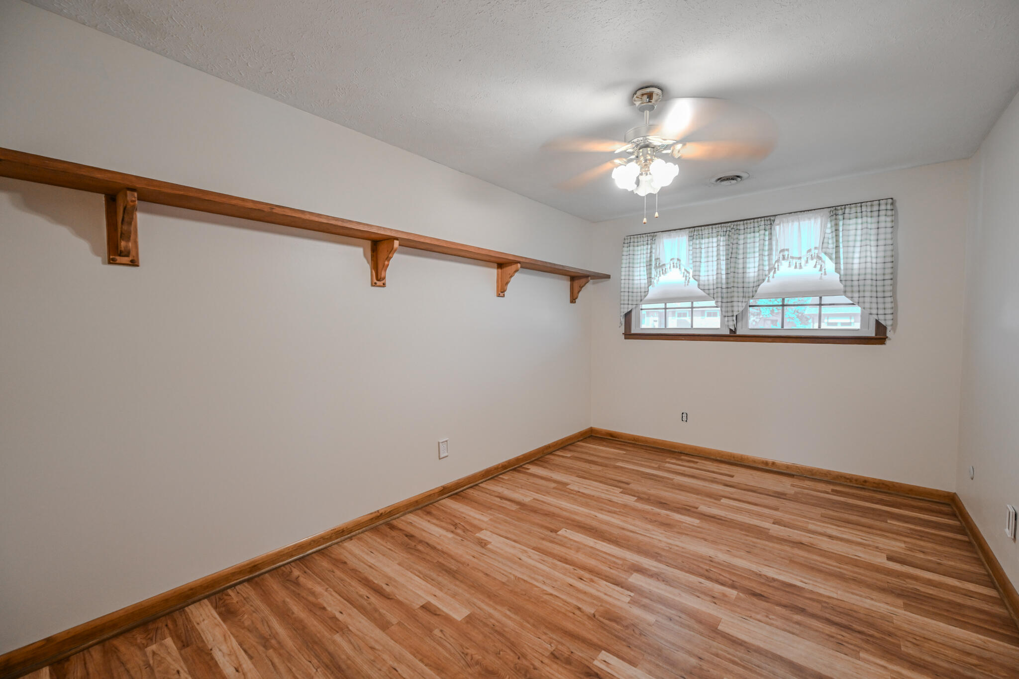 5326 West Ridgewood Road Springfield, OH 45503 - Photo 26 of 37 20260720-5326 W Ridgewood Rd-026