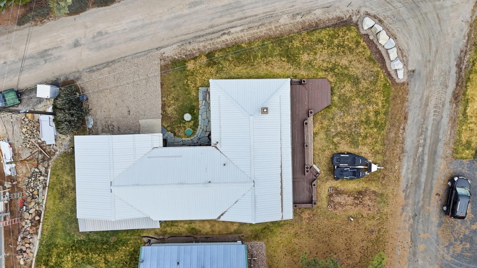 41914 Robert Road Loon Lake, WA 99148 - Photo 37 of 46 Gallery Image 37