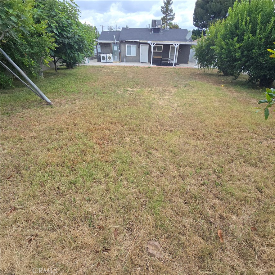 6704 Rhea Avenue Reseda, CA 91335 - Photo 7 of 18