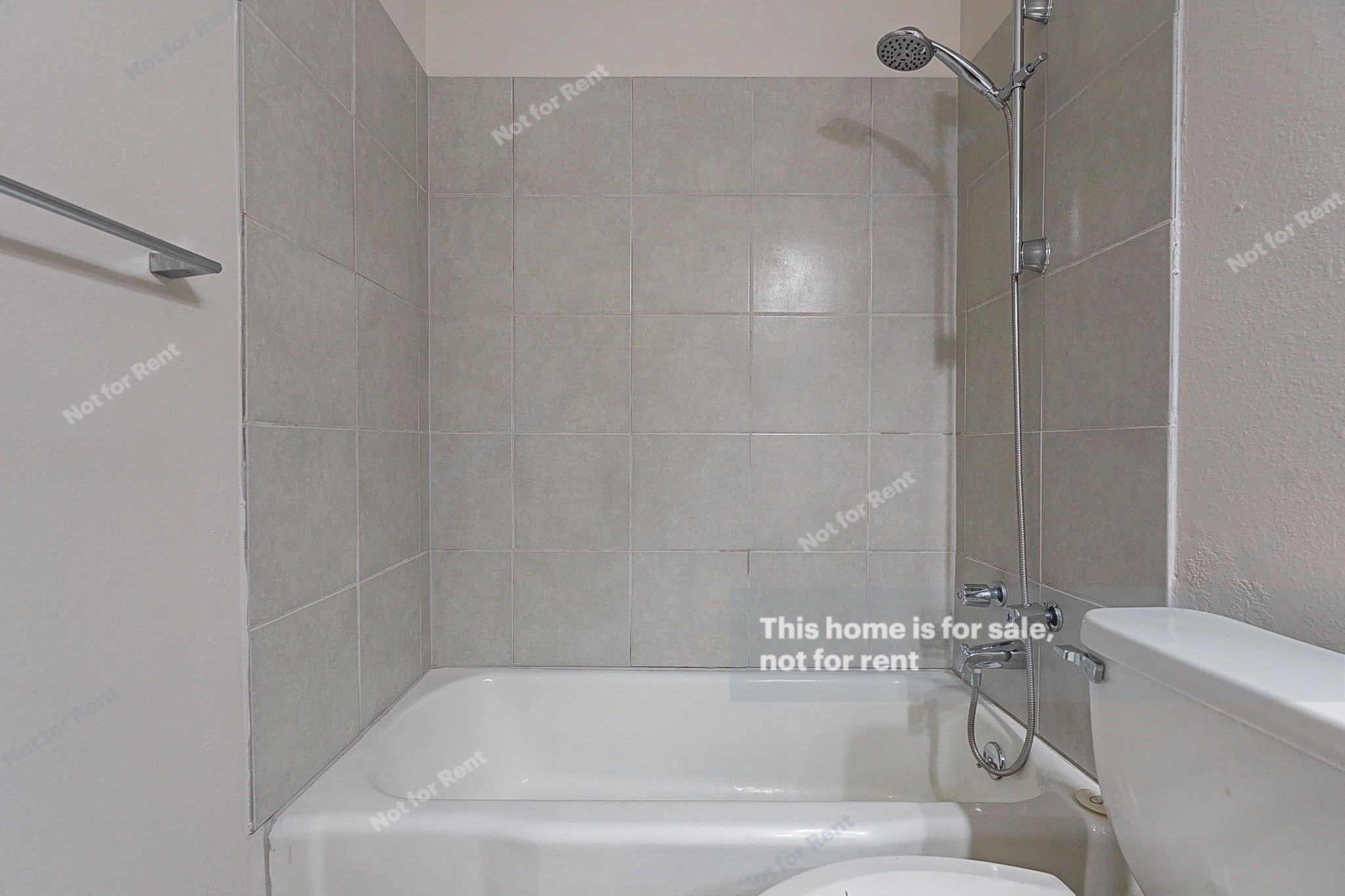 427 East Riviera Drive Tempe, AZ 85282 - Photo 5 of 30 photo_05