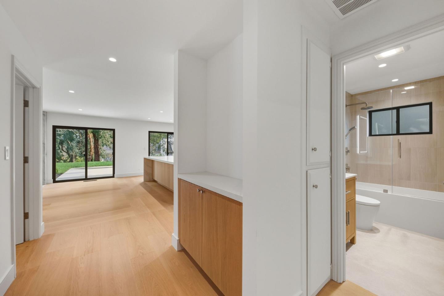 340 Arden Road Hillsborough, CA 94010 - Photo 26 of 31