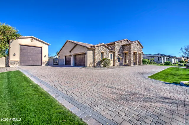 $1,900,000 | 20268 East Sunset Court, Queen Creek, AZ 85142