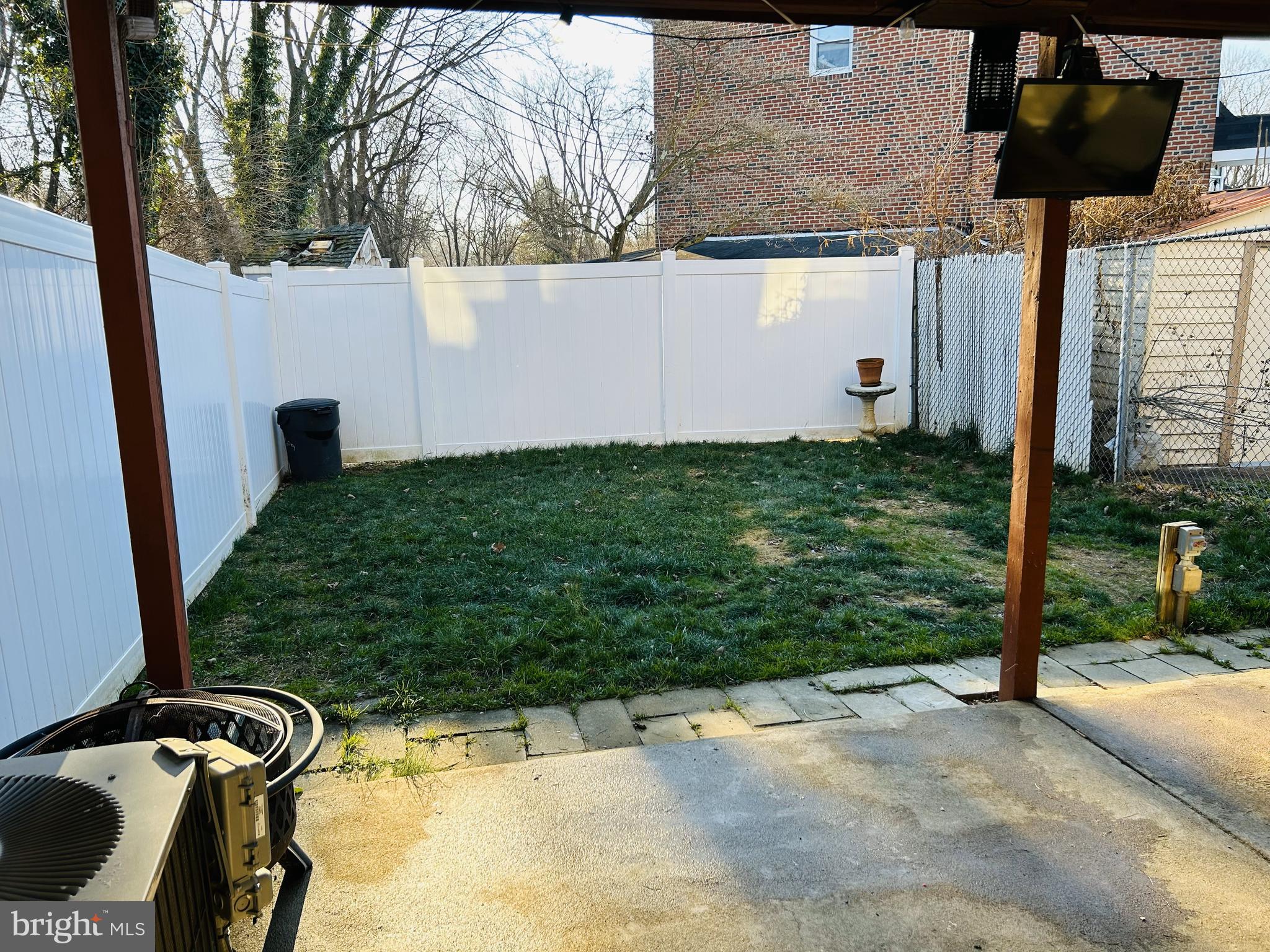 3642 Newberry Road Philadelphia, PA 19154 - Photo 28 of 29 rear yard