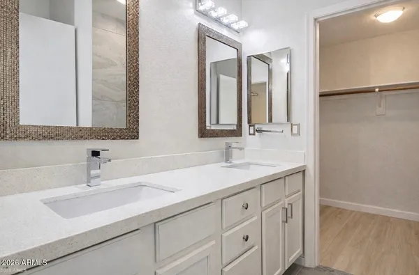 $2,575 | 15677 North 29th Street, Phoenix, AZ 85032