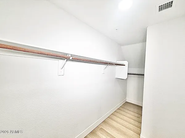 $2,575 | 15677 North 29th Street, Phoenix, AZ 85032