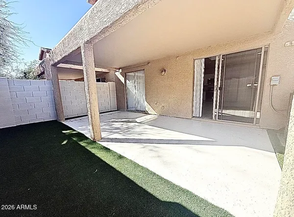 $2,575 | 15677 North 29th Street, Phoenix, AZ 85032