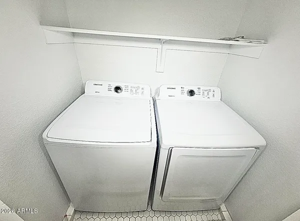 $2,575 | 15677 North 29th Street, Phoenix, AZ 85032