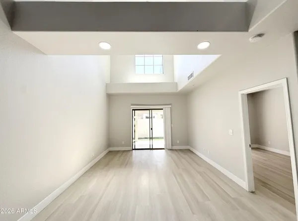 $2,475 | 15677 North 29th Street, Phoenix, AZ 85032