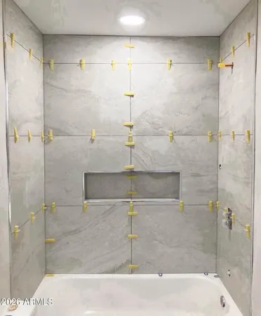 $2,450 | 15677 North 29th Street, Phoenix, AZ 85032