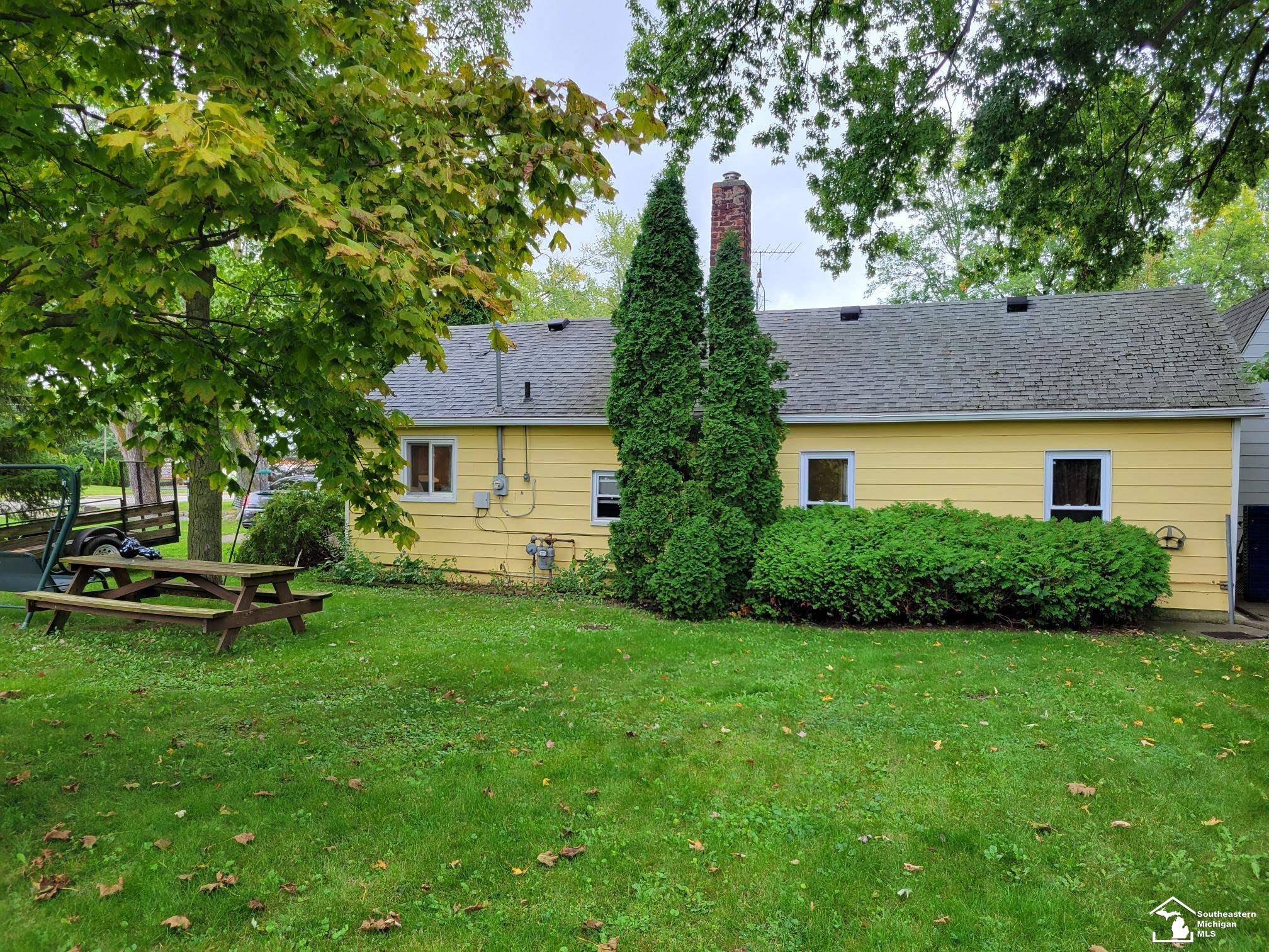 5829 East Dunbar Road Monroe, MI 48161 - Photo 9 of 21