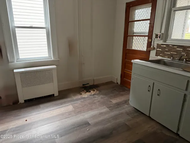 $1,800 | 1018 Madison Avenue, Scranton, PA 18510