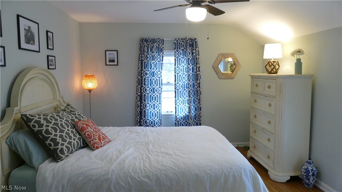 1028 Professor Road Cleveland, OH 44124 - Photo 12 of 19
