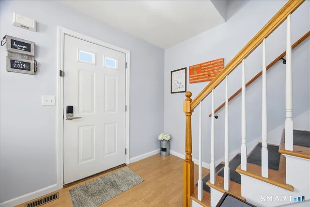 $390,000 | 76 Alice St Extension, Norwich, CT 06360