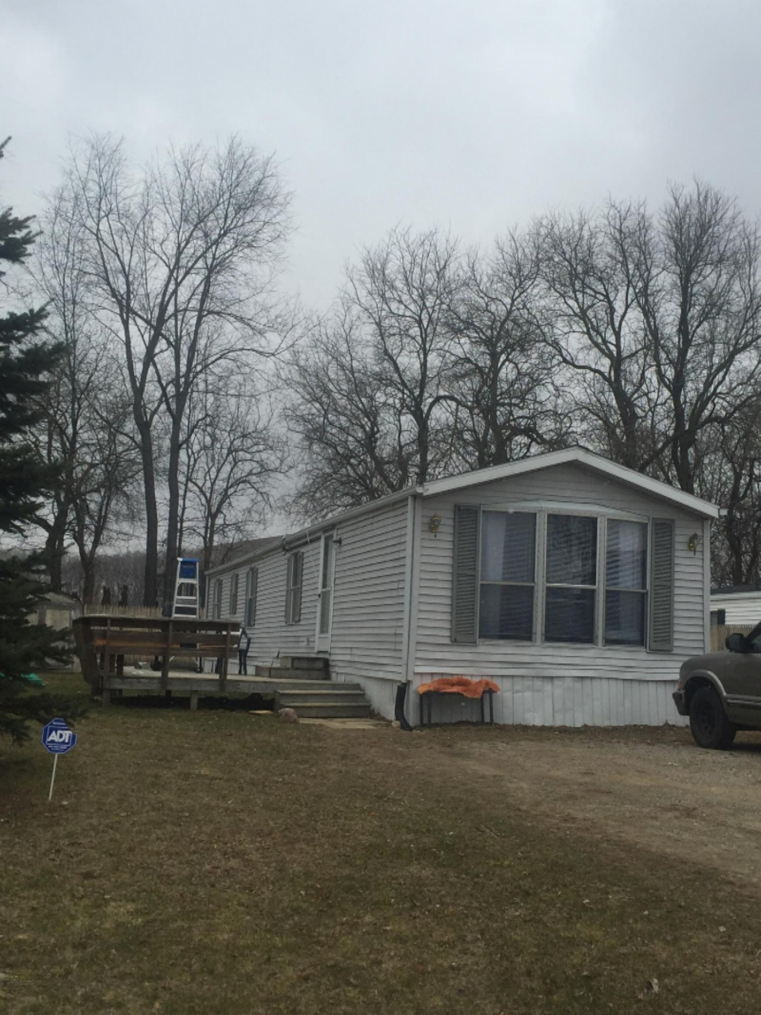 2113 Jefferson Road, Unit 2117 Ionia, MI 48846 - Photo 3 of 5 008