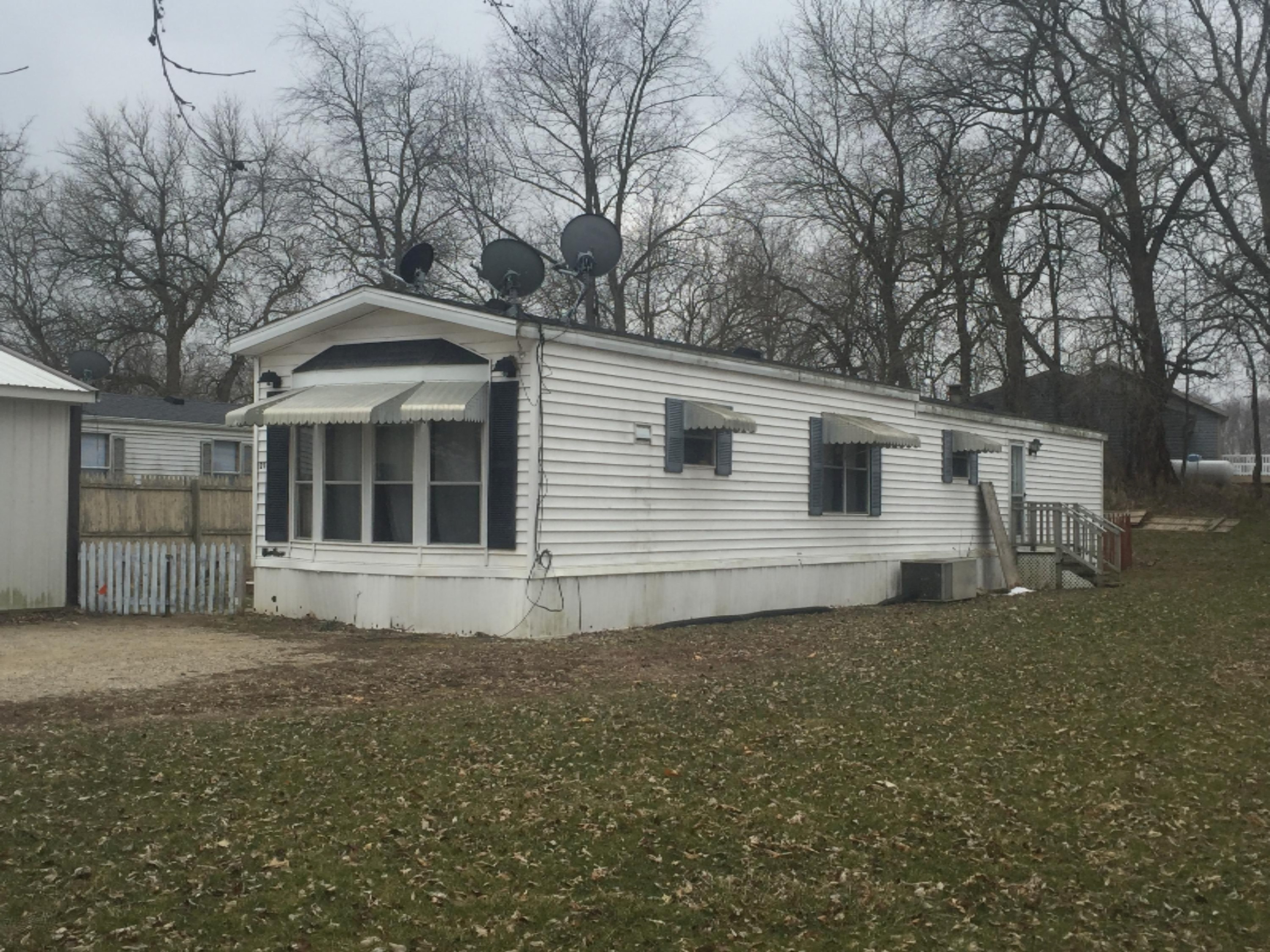 2113 Jefferson Road, Unit 2117 Ionia, MI 48846 - Photo 4 of 5 009