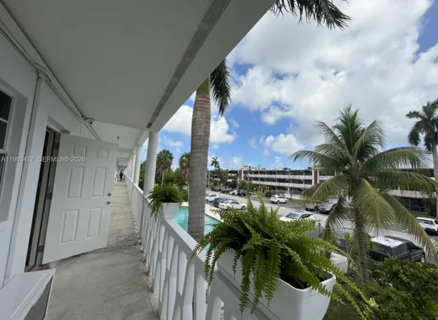 $1,650 | 1451 Northeast 170th Street, Unit 211A, North Miami Beach, FL 33162