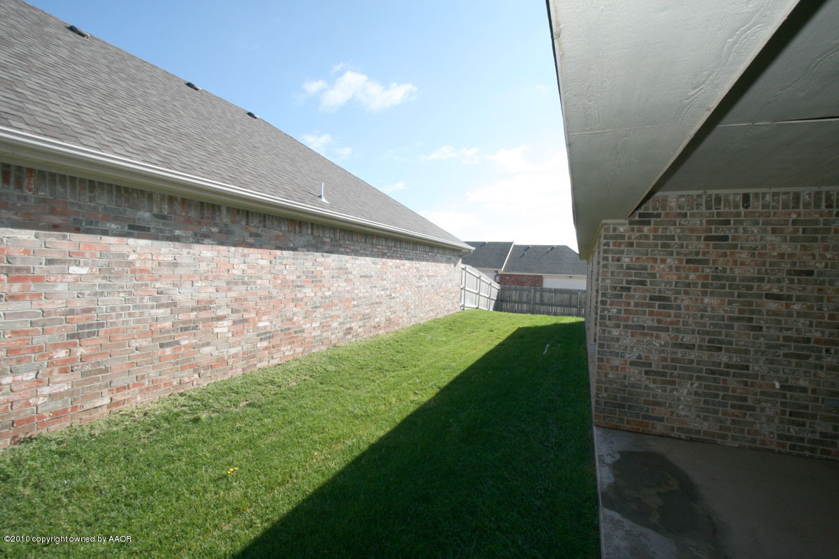 6911 Nick Street Amarillo, TX 79119 - Photo 25 of 26 yard