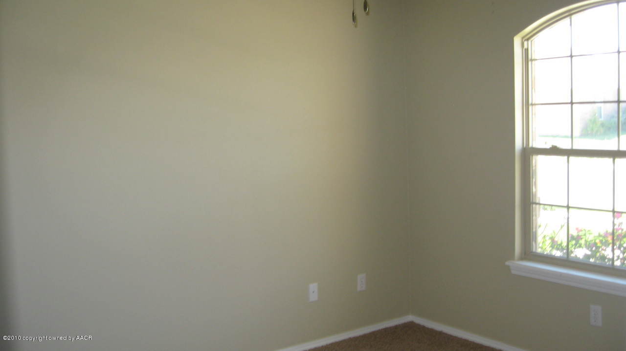 6911 Nick Street Amarillo, TX 79119 - Photo 8 of 26 Bedroom3