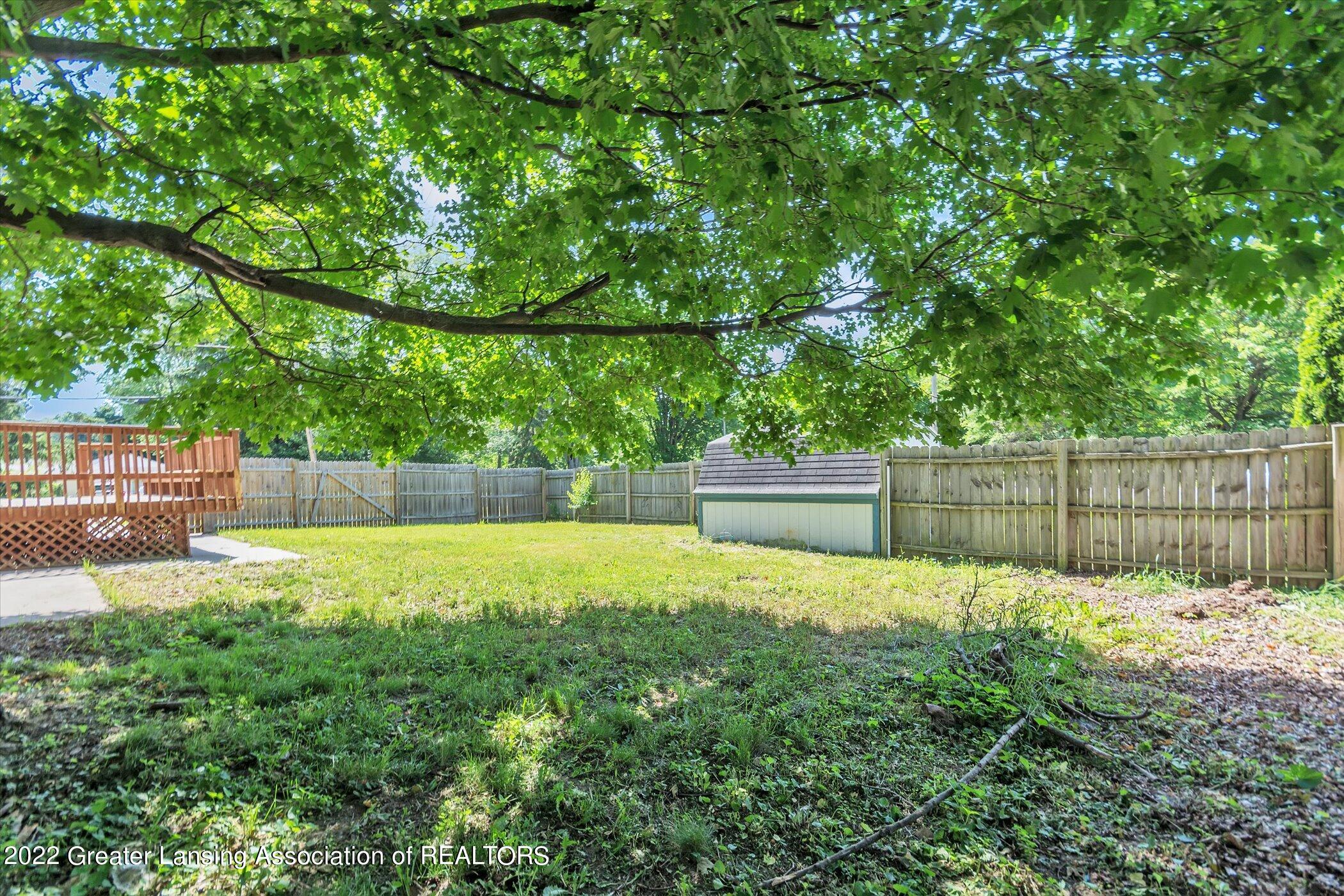 707 Sawyer Road Lansing, MI 48911 - Photo 24 of 28 34-707-Sawyer-Rd-WindowStill-Real-Estate