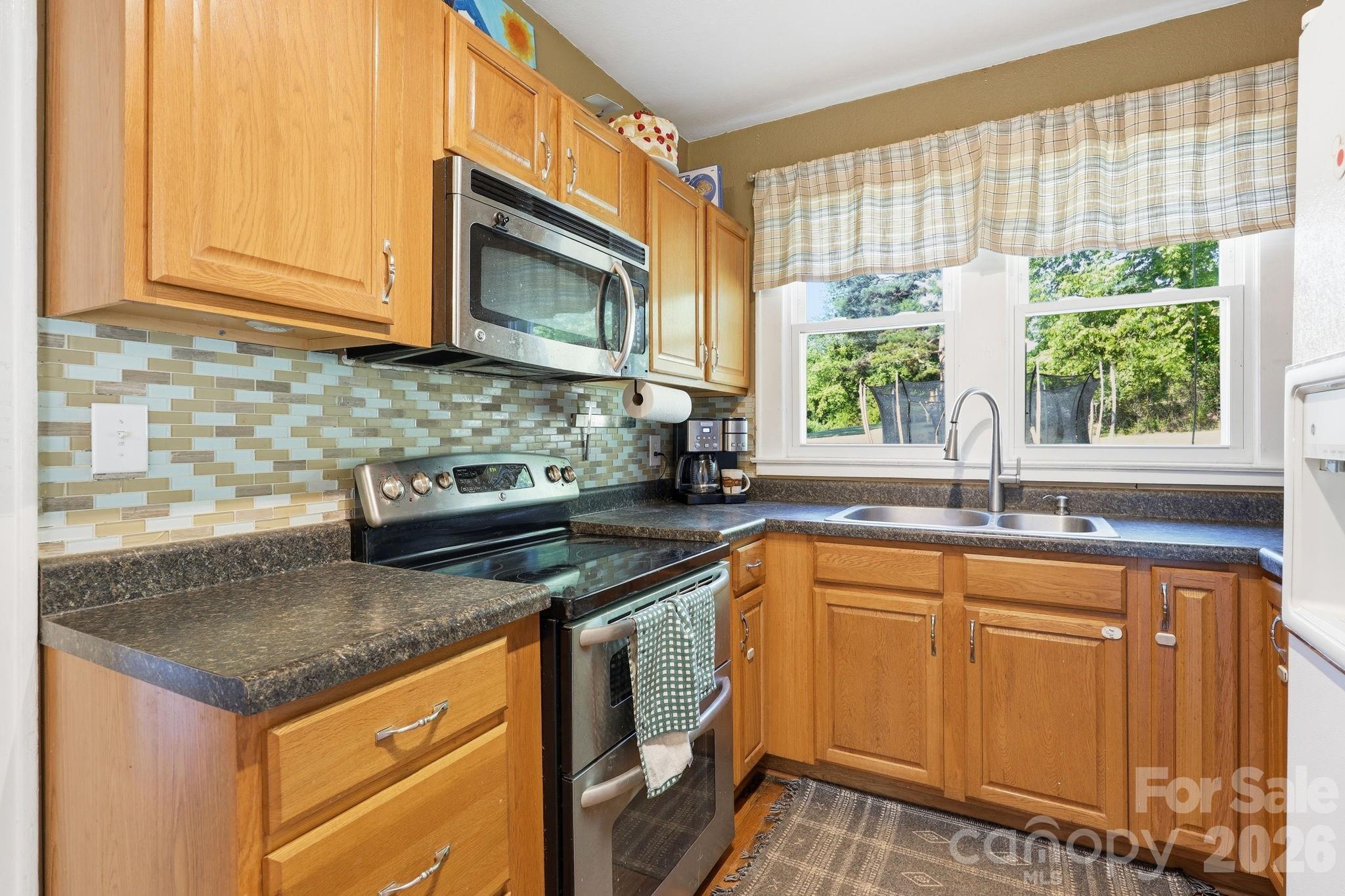 5054 Sugar Hill Road Marion, NC 28752 - Photo 19 of 42