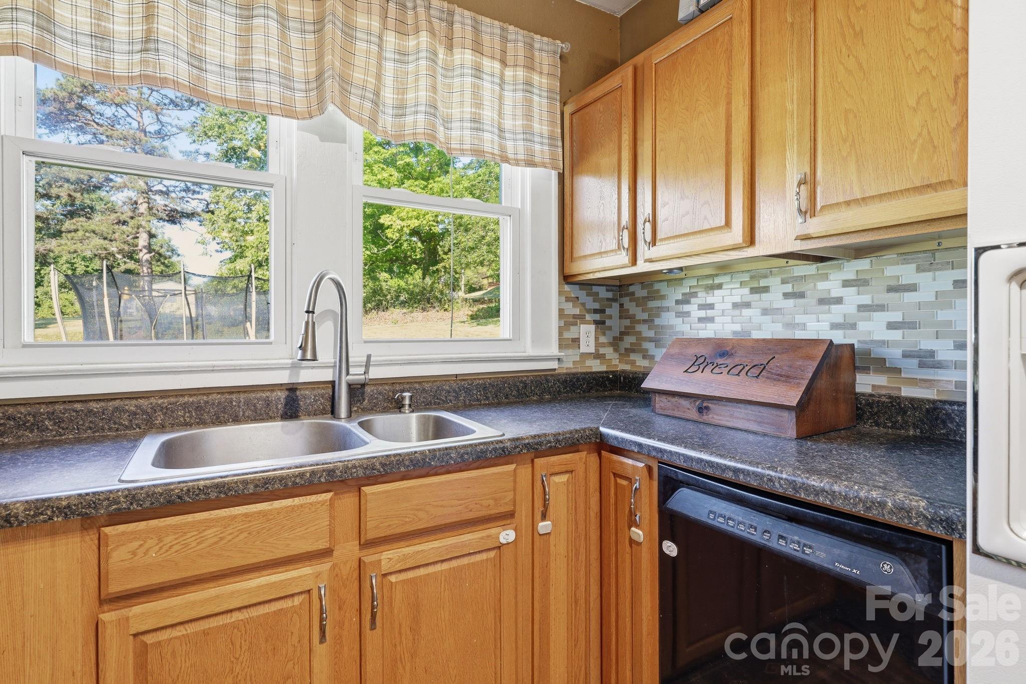 5054 Sugar Hill Road Marion, NC 28752 - Photo 20 of 42