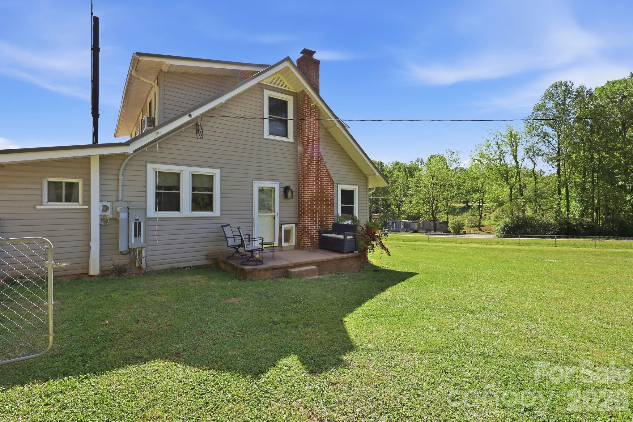 5054 Sugar Hill Road Marion, NC 28752 - Photo 35 of 42