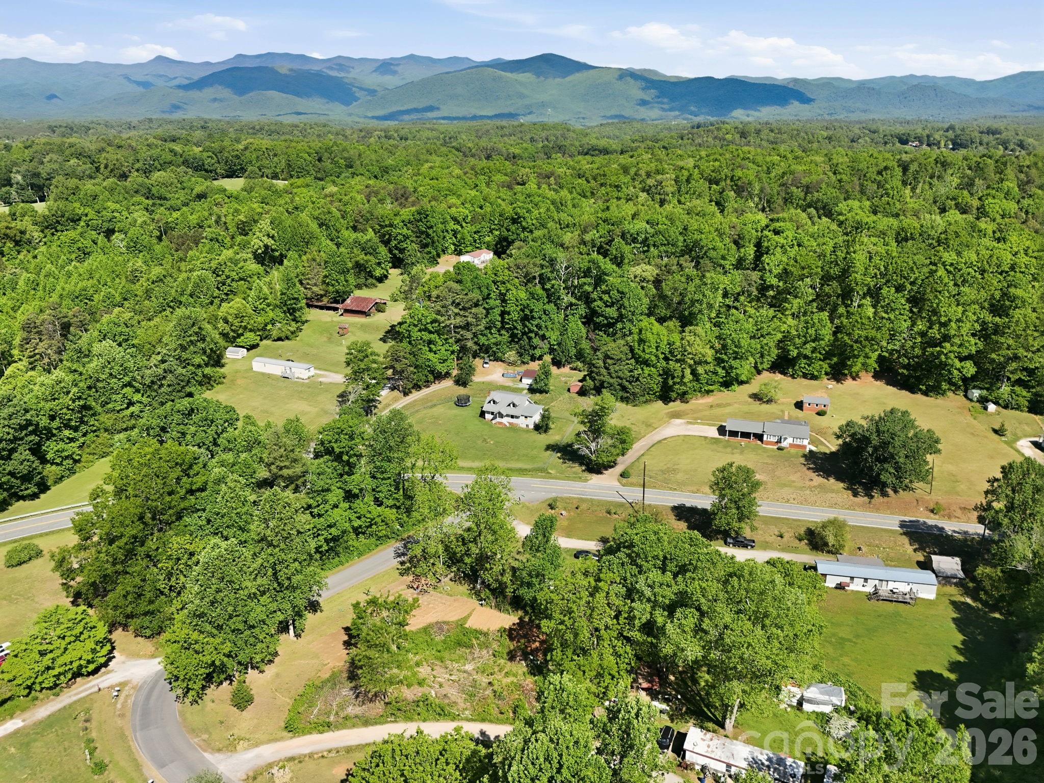 5054 Sugar Hill Road Marion, NC 28752 - Photo 5 of 42