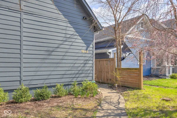$459,000 | 1645 Carrollton Avenue, Indianapolis, IN 46202