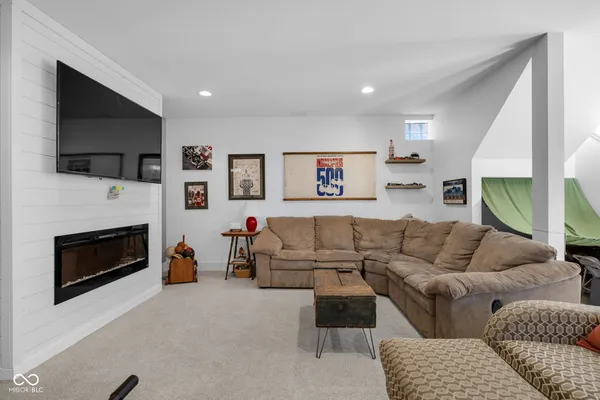 $459,000 | 1645 Carrollton Avenue, Indianapolis, IN 46202