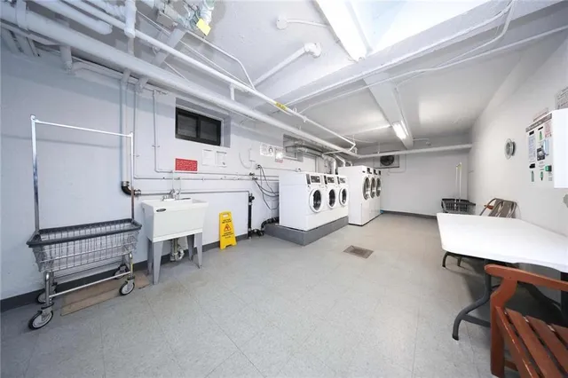 $385,000 | 702 Kathleen Place, Unit 6E | Sheepshead Bay