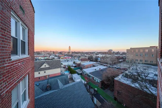 $385,000 | 702 Kathleen Place, Unit 6E | Sheepshead Bay