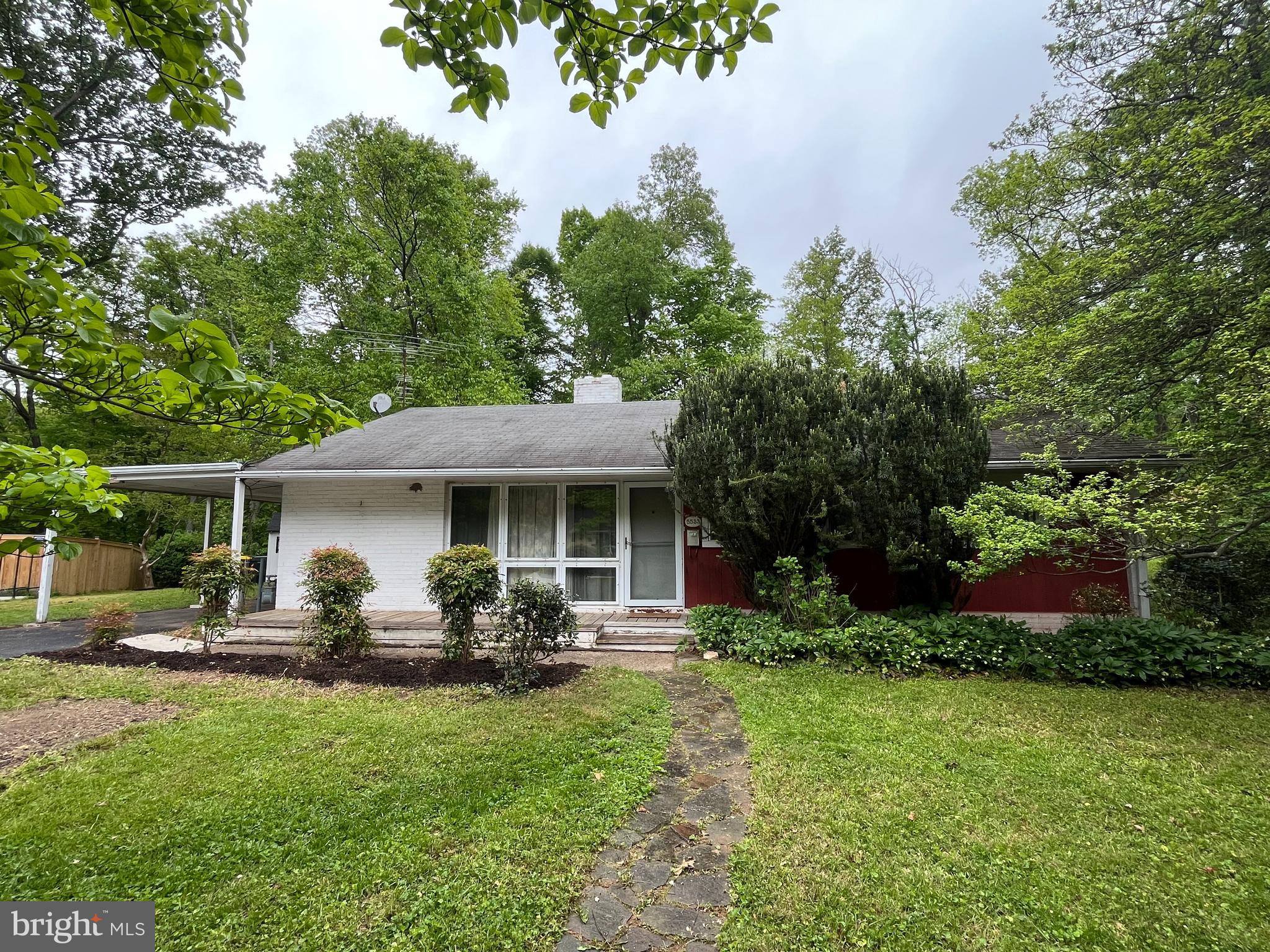 5533 Belfast Place Springfield, VA 22151 - Photo 2 of 4