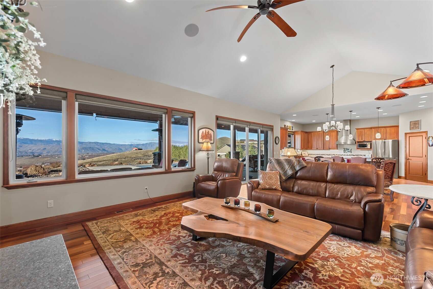 25 Sageland Road East Wenatchee, WA 98802 - Photo 17 of 40