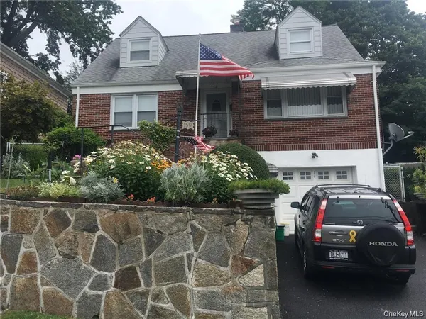 $2,100 | 150 Lincoln Avenue, West Harrison, NY 10604