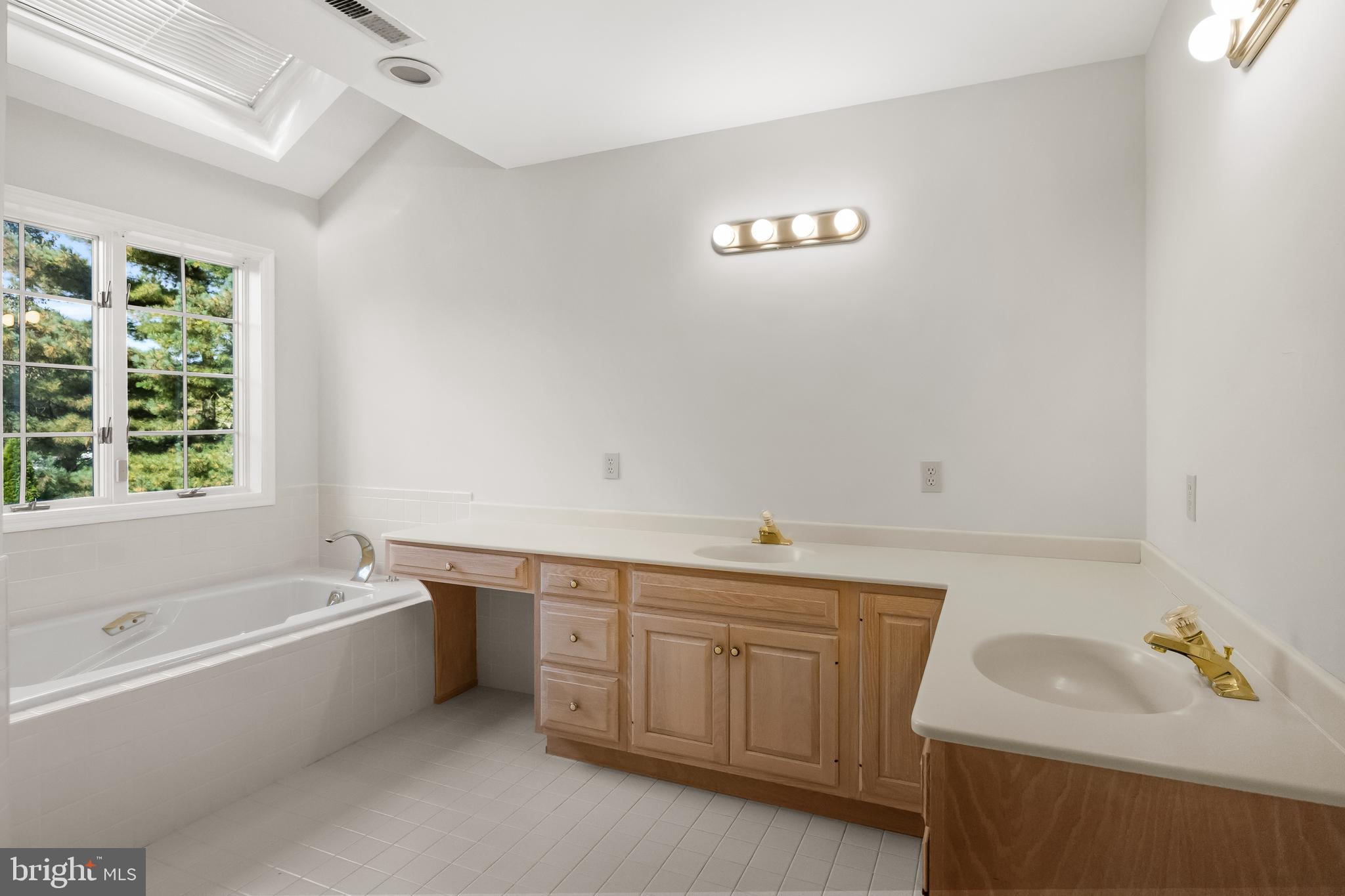 412 Windrow Clusters Drive Moorestown, NJ 08057 - Photo 31 of 52