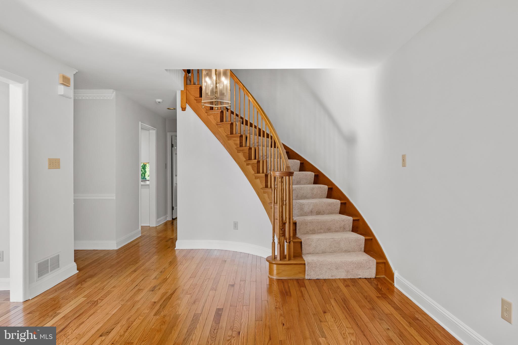 412 Windrow Clusters Drive Moorestown, NJ 08057 - Photo 7 of 52