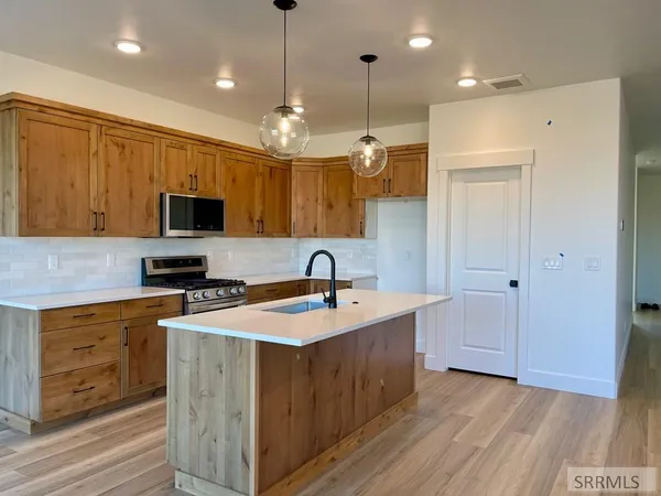 $424,900 | 662 South 2315 West, Rexburg, ID 83440