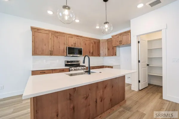 $424,900 | 662 South 2315 West, Rexburg, ID 83440