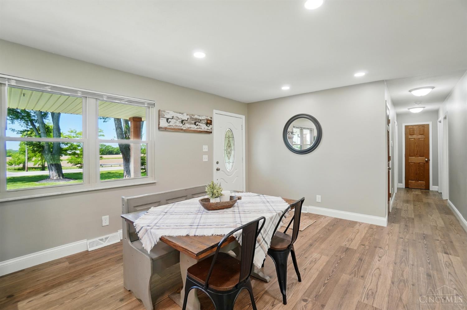 1694 Drake Road Lebanon, OH 45036 - Photo 5 of 44 Gallery Image 5