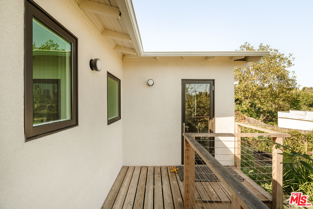 1097 West Kensington Road Los Angeles, CA 90026 - Photo 27 of 49