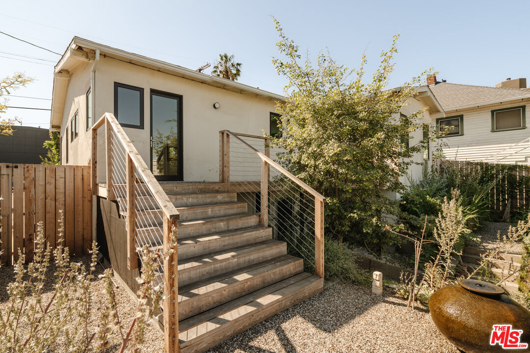 1097 West Kensington Road Los Angeles, CA 90026 - Photo 29 of 49