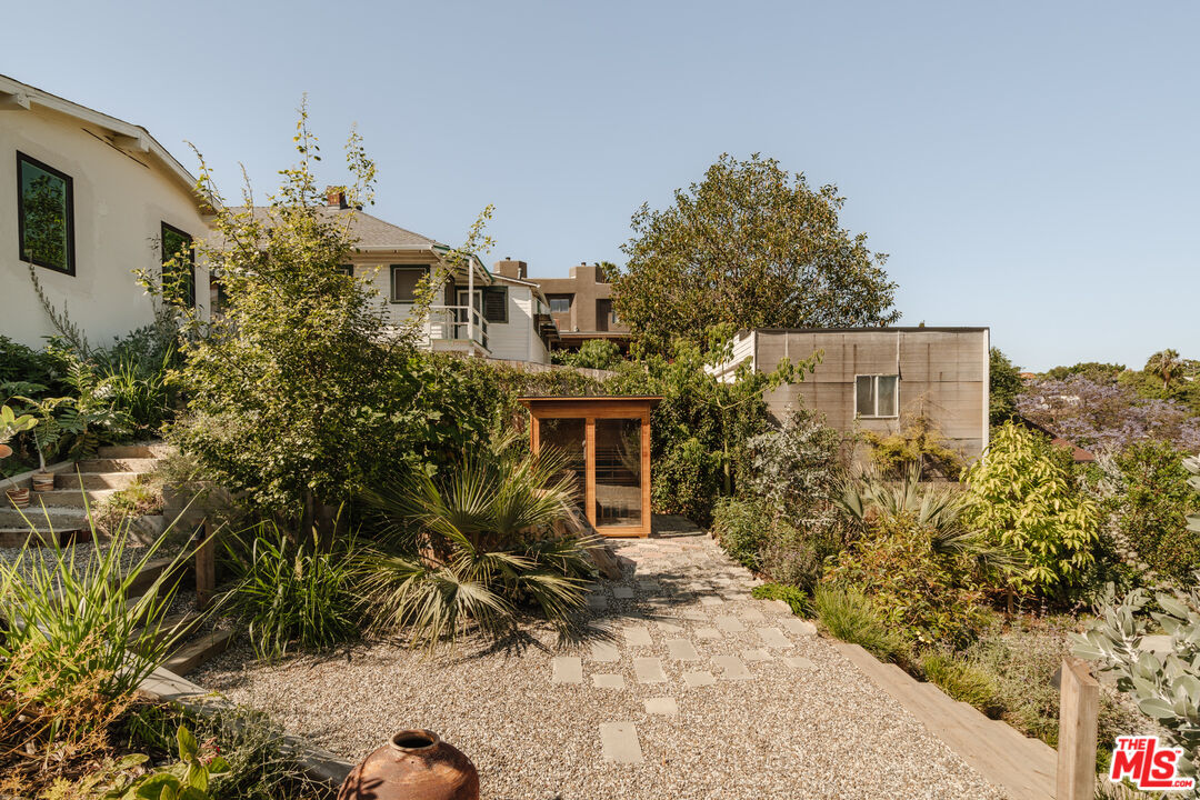 1097 West Kensington Road Los Angeles, CA 90026 - Photo 30 of 49